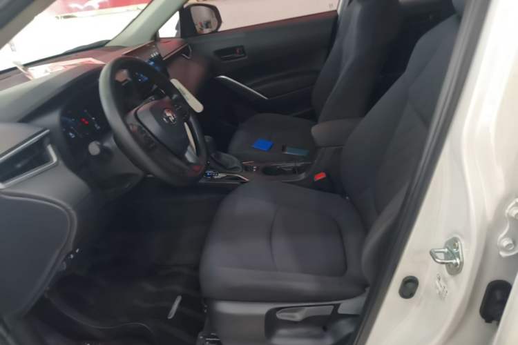 Used Toyota Corolla Cross 2023 2.0L Pioneer Edition Left Front Seat