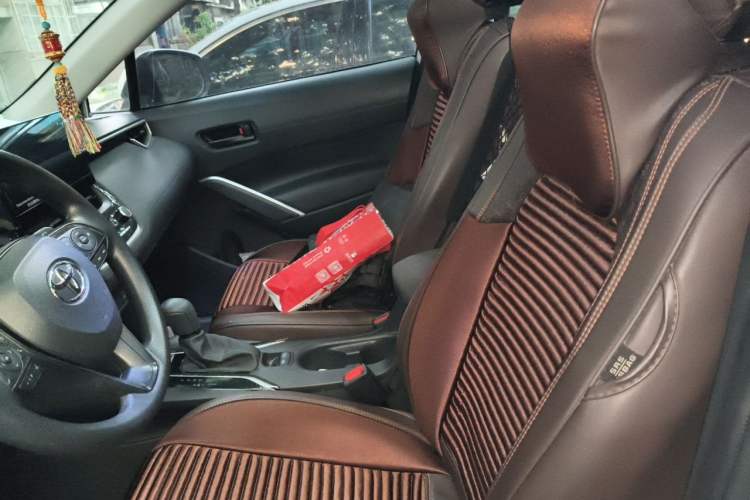 Used Toyota Corolla Cross 2023 2.0L Elite Edition Left Front Seat