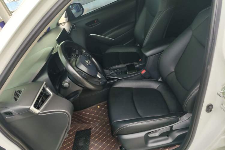 Used Toyota Corolla Cross 2023 2.0L Elite Edition Left Front Seat