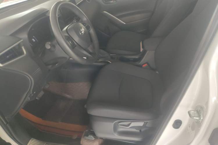 Used Toyota Corolla Cross 2023 2.0L Pioneer Edition Left Front Seat