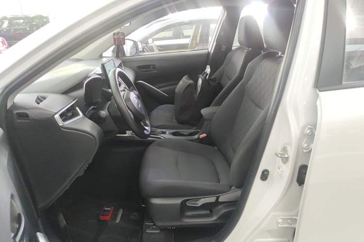 Used Toyota Corolla Cross 2023 2.0L Pioneer Edition Left Front Seat