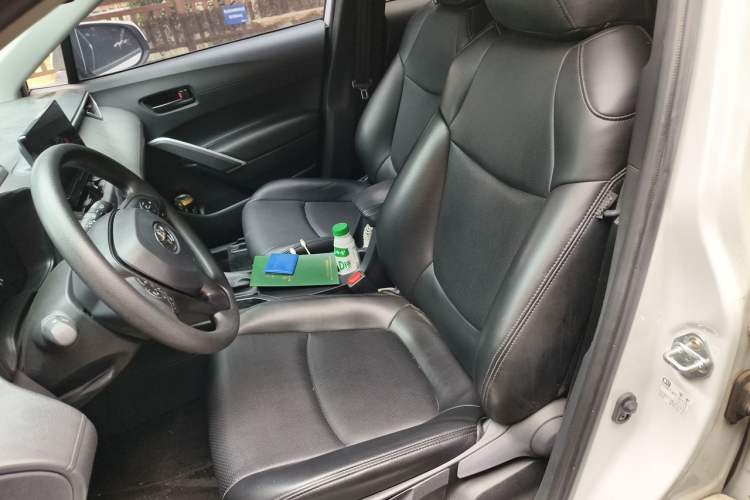 Used Toyota Corolla Cross 2023 Dual-Motor 2.0L Pioneer Edition Left Front Seat