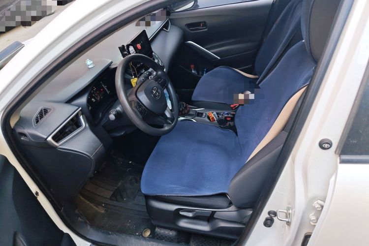 Used Toyota Corolla Cross 2023 Dual-Motor 2.0L Pioneer Edition Left Front Seat