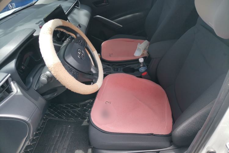 Used Toyota Corolla Cross 2023 Dual-Motor 2.0L Pioneer Edition Left Front Seat