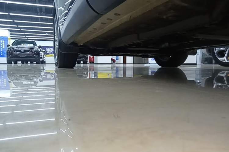 Used Toyota Corolla Cross 2023 2.0L Elite Edition Left Side Sill
