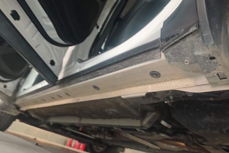 Used Toyota Corolla Cross 2023 2.0L Pioneer Edition Left Side Sill