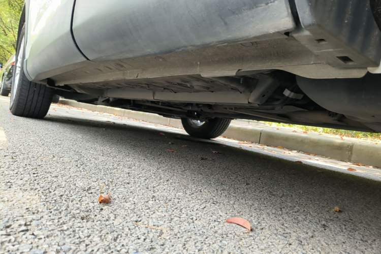Used Toyota Corolla Cross 2023 2.0L Elite Edition Left Side Sill