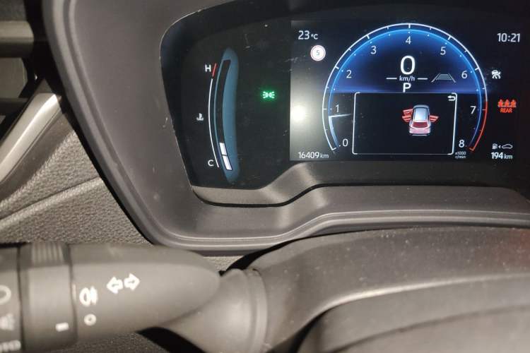 Used Toyota Corolla Cross 2023 2.0L Elite Edition Odometer Close Up