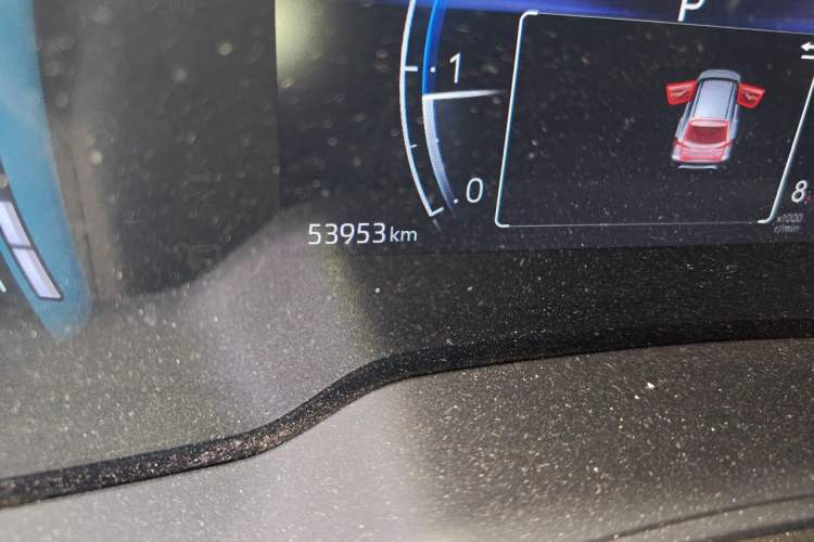 Used Toyota Corolla Cross 2023 2.0L Elite Edition Odometer Close Up