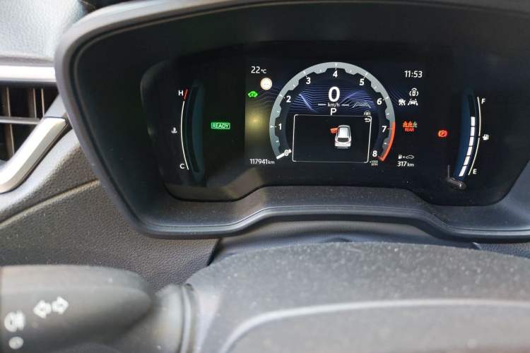 Used Toyota Corolla Cross 2023 Dual-Motor 2.0L Pioneer Edition Odometer Close Up