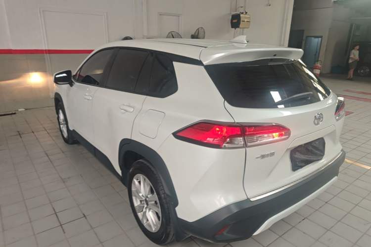 Used Toyota Corolla Cross 2023 2.0L Pioneer Edition Rear Left 45 Deg