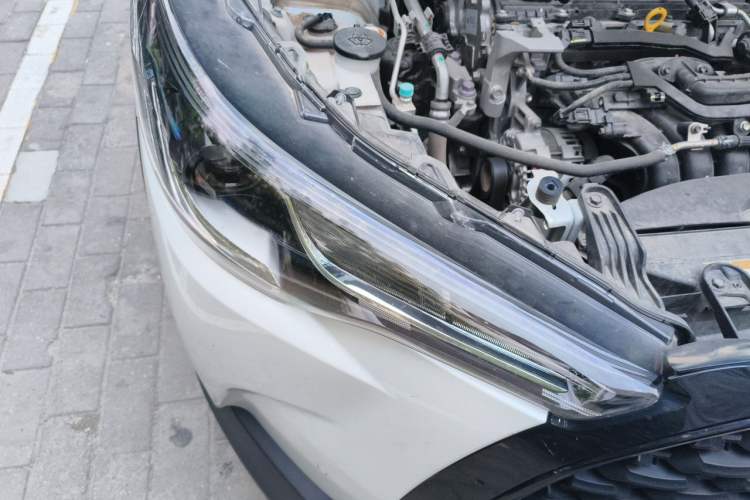 Used Toyota Corolla Cross 2023 2.0L Elite Edition Right Front Headlight