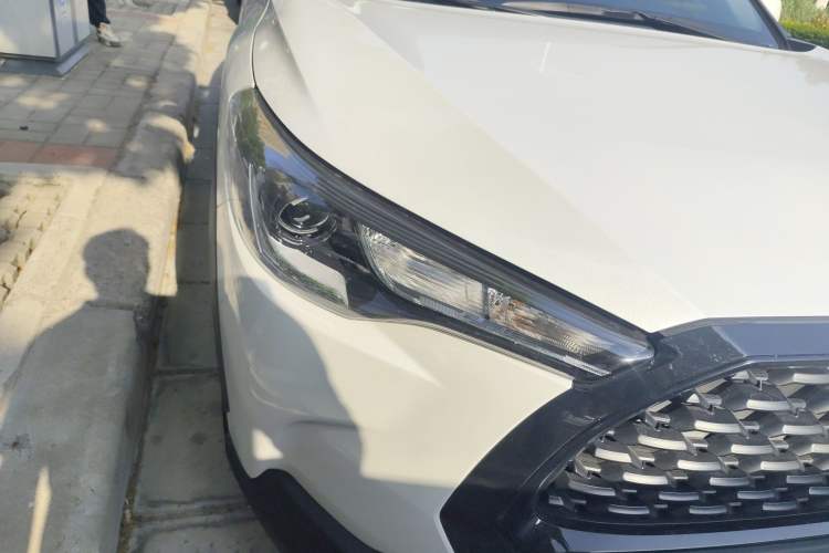 Used Toyota Corolla Cross 2023 2.0L Elite Edition Right Front Headlight