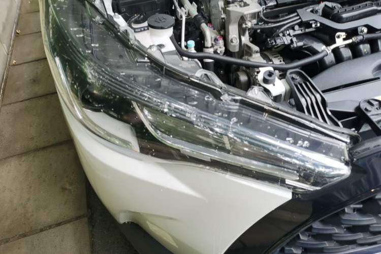 Used Toyota Corolla Cross 2023 2.0L Pioneer Edition Right Front Headlight