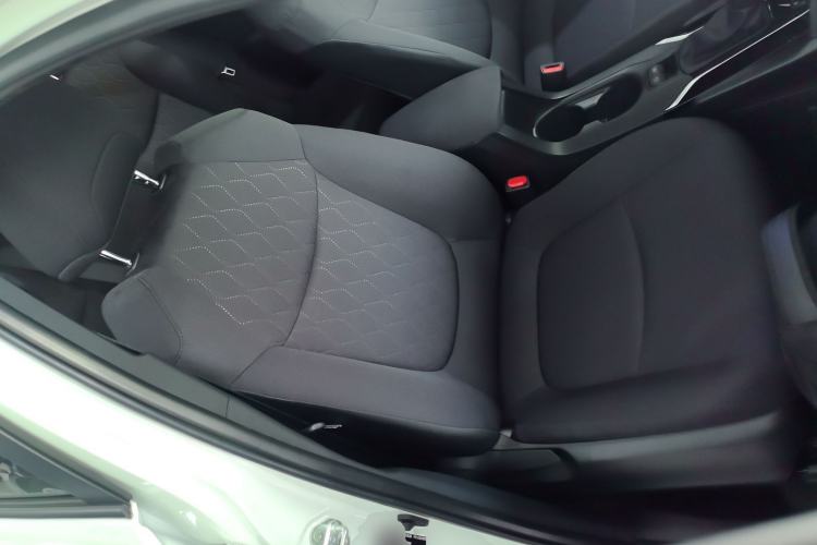 Used Toyota Corolla Cross 2023 2.0L Pioneer Edition Right Front Seat