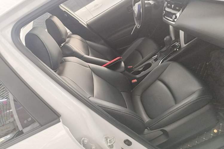 Used Toyota Corolla Cross 2023 2.0L Elite Edition Right Front Seat