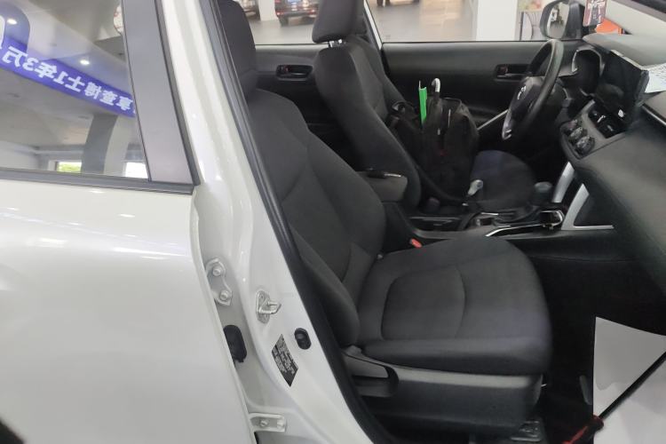 Used Toyota Corolla Cross 2023 2.0L Pioneer Edition Right Front Seat
