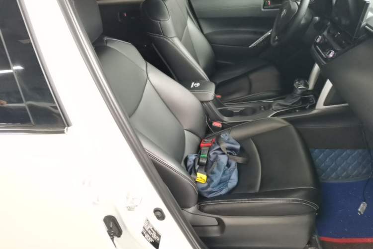 Used Toyota Corolla Cross 2023 2.0L Elite Edition Right Front Seat