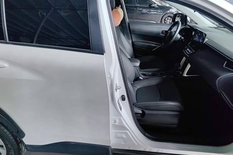 Used Toyota Corolla Cross 2023 2.0L Elite Edition Right Front Seat