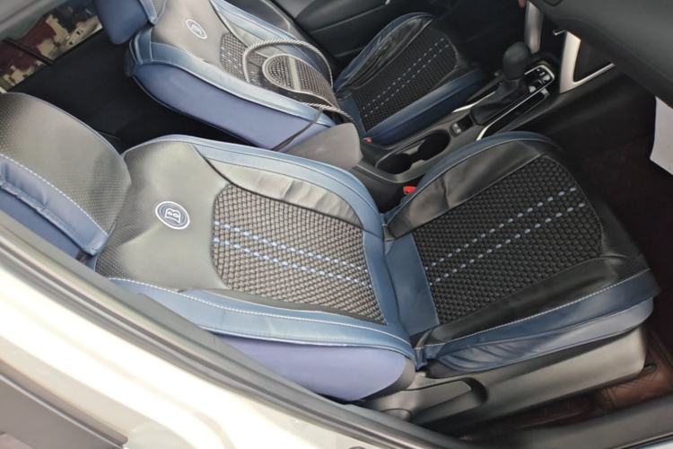 Used Toyota Corolla Cross 2023 2.0L Pioneer Edition Right Front Seat