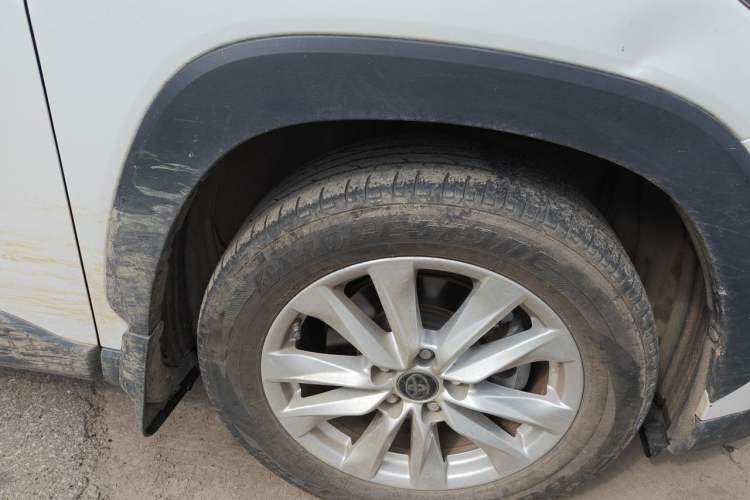 Used Toyota Corolla Cross 2023 2.0L Elite Edition Right Front Wheel Hub