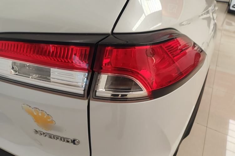 Used Toyota Corolla Cross 2023 Dual-Motor 2.0L Pioneer Edition Right Rear Taillight