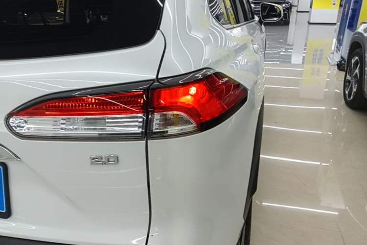 Used Toyota Corolla Cross 2023 2.0L Elite Edition Right Rear Taillight