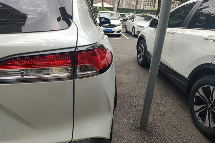 Used Toyota Corolla Cross 2023 2.0L Elite Edition Right Rear Taillight