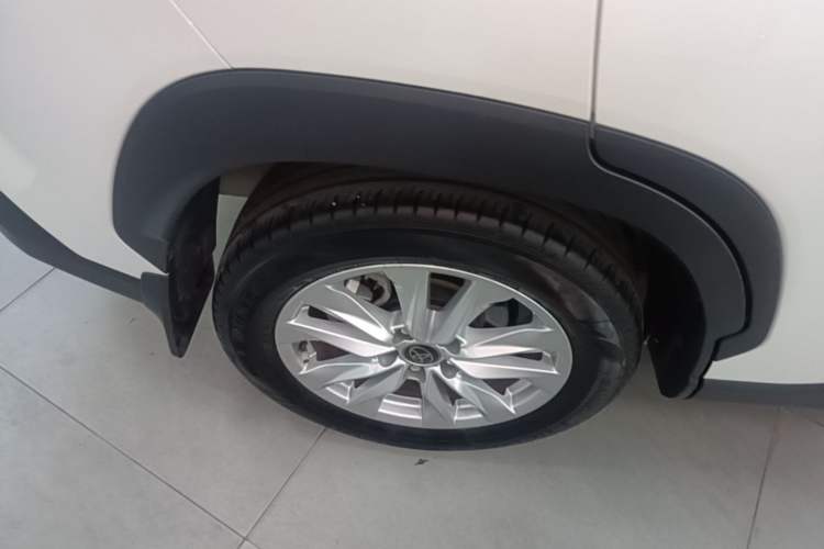 Used Toyota Corolla Cross 2023 Dual-Motor 2.0L Elite Edition Right Rear Wheel Hub
