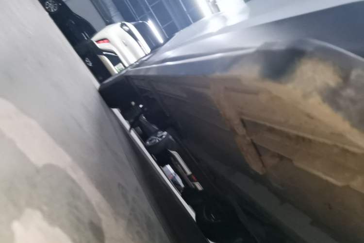 Used Toyota Corolla Cross 2023 2.0L Elite Edition Right Side Sill