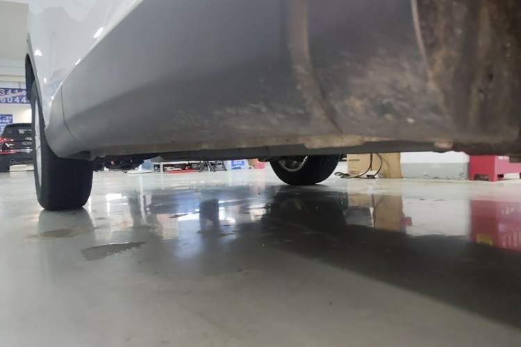 Used Toyota Corolla Cross 2023 2.0L Elite Edition Right Side Sill