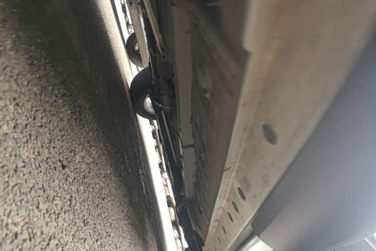 Used Toyota Corolla Cross 2023 2.0L Elite Edition Right Side Sill