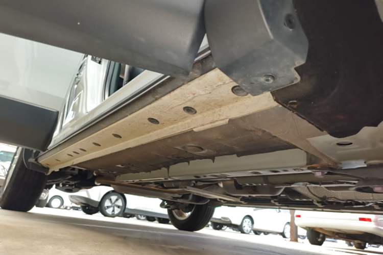 Used Toyota Corolla Cross 2023 2.0L Pioneer Edition Right Side Sill