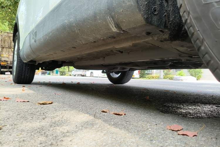 Used Toyota Corolla Cross 2023 2.0L Elite Edition Right Side Sill