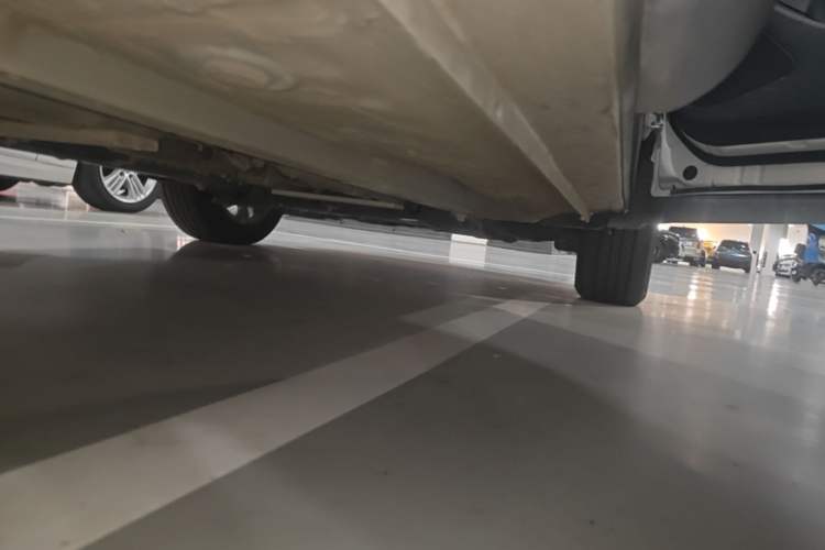Used Toyota Corolla Cross 2023 2.0L Pioneer Edition Right Side Sill
