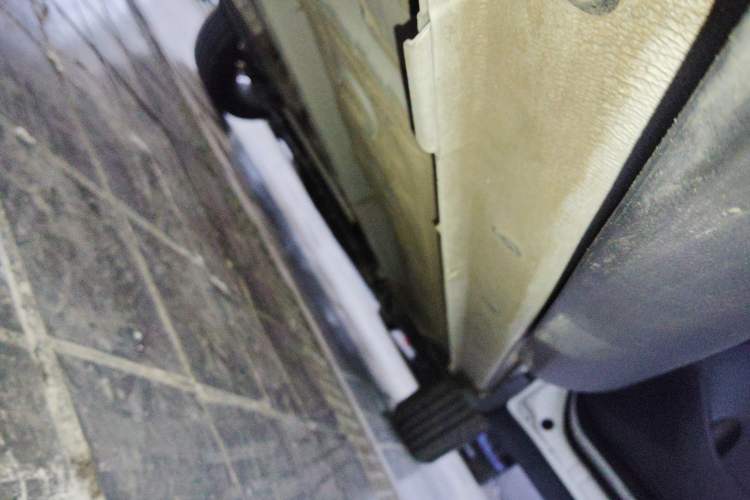 Used Toyota Corolla Cross 2023 2.0L Pioneer Edition Right Side Sill