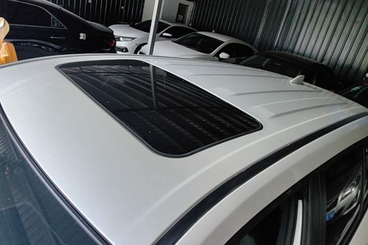 Used Toyota Corolla Cross 2023 2.0L Elite Edition Roof