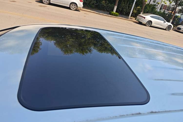 Used Toyota Corolla Cross 2023 2.0L Elite Edition Roof
