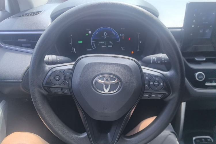 Used Toyota Corolla Cross 2023 Dual-Motor 2.0L Pioneer Edition Steering Wheel