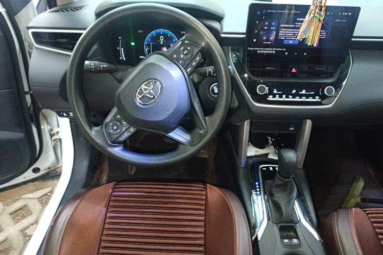 Used Toyota Corolla Cross 2023 2.0L Elite Edition Steering Wheel