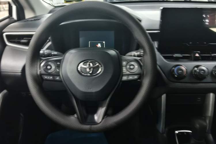 Used Toyota Corolla Cross 2023 2.0L Pioneer Edition Steering Wheel