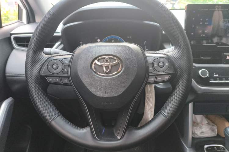 Used Toyota Corolla Cross 2023 2.0L Elite Edition Steering Wheel