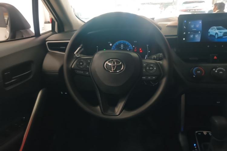 Used Toyota Corolla Cross 2023 2.0L Pioneer Edition Steering Wheel