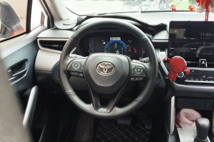 Used Toyota Corolla Cross 2023 2.0L Luxury Edition Steering Wheel