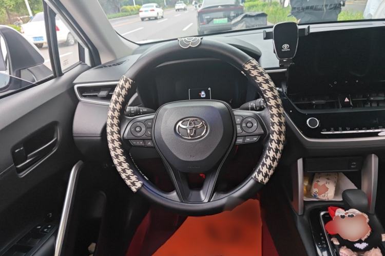 Used Toyota Corolla Cross 2023 2.0L Elite Edition Steering Wheel