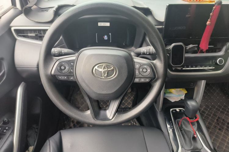 Used Toyota Corolla Cross 2023 Dual-Motor 2.0L Elite Edition Steering Wheel