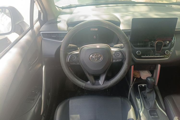 Used Toyota Corolla Cross 2023 Dual-Motor 2.0L Elite Edition Steering Wheel