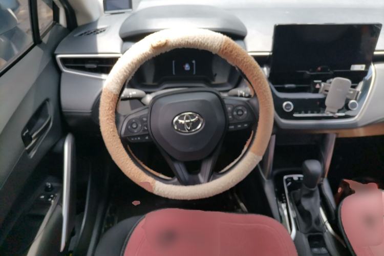 Used Toyota Corolla Cross 2023 Dual-Motor 2.0L Pioneer Edition Steering Wheel