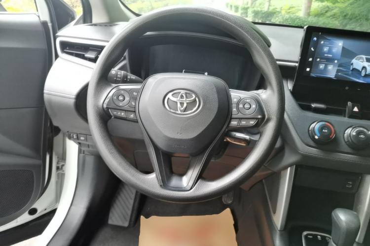 Used Toyota Corolla Cross 2023 2.0L Pioneer Edition Steering Wheel