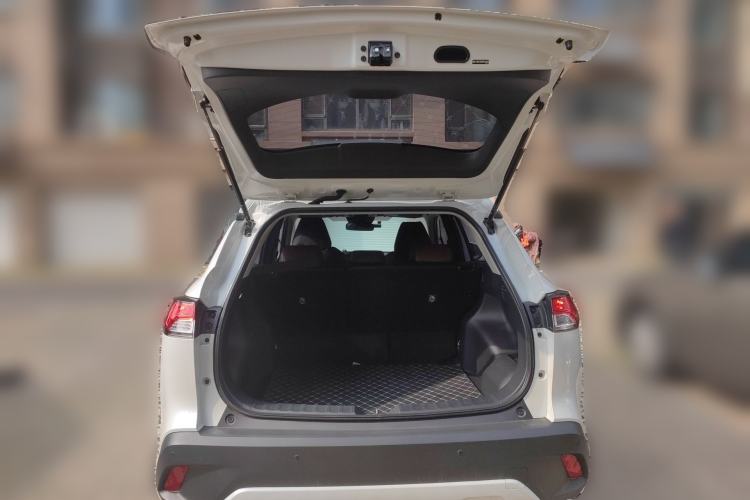 Used Toyota Corolla Cross 2023 Dual-Motor 2.0L Pioneer Edition Trunk